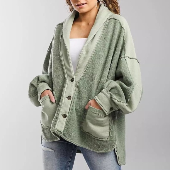 Free People Jordan Reverse Fleece Oversized Shacket size XS - Picture 3 of 14